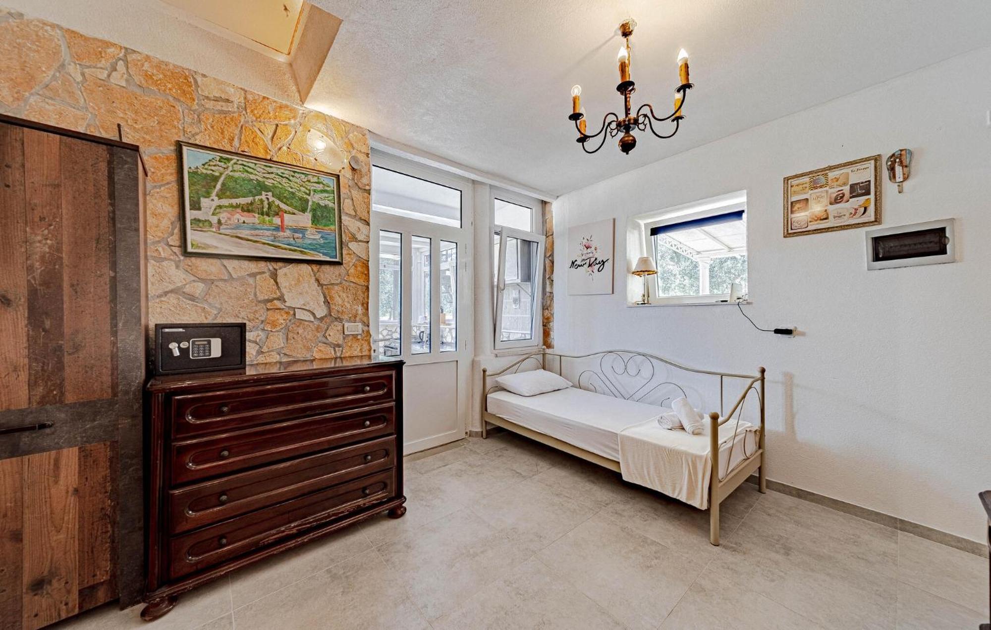 Awesome Home In Ston Dış mekan fotoğraf